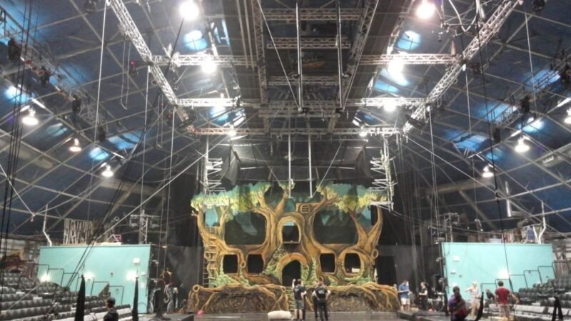Circus Juventas big top interior, August 2014
