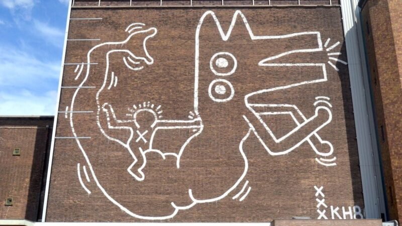Keith Haring op de Centrale Markthallen te Amsterdam (1)