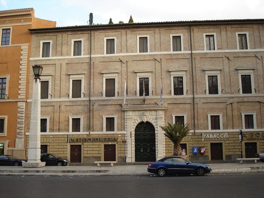La storia dimenticata dentro le mura. Palazzo Cesi tra splendore architettonico e silenzi imbarazzanti