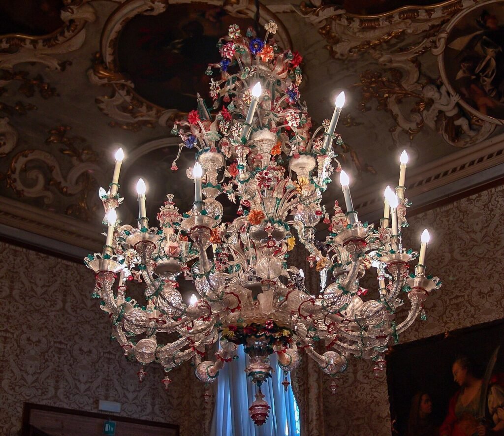 Il vetro muranese tra tradizione e modernità: un dialogo con l'arte nel secondo dopoguerra