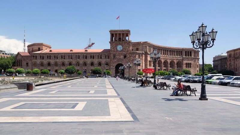 Il peso di una frontiera: Armenia tra memoria e frattura identitaria
