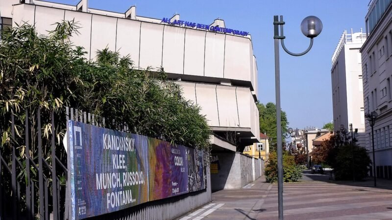 Agnetti e lo spazio dopo l'immagine. La pratica della sottrazione alla GAM di Torino