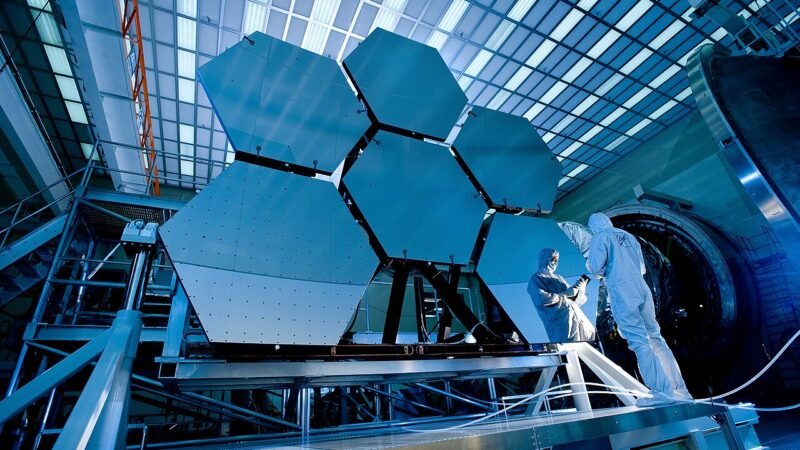 L'atmosfera impossibile di un pianeta infuocato sfida le teorie planetarie