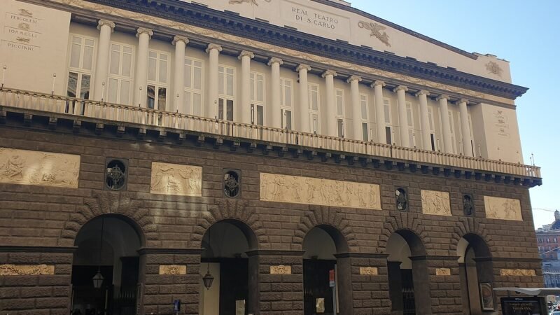 Quando le partiture diventano esperienze. Il progetto teatrale di Abramović al San Carlo