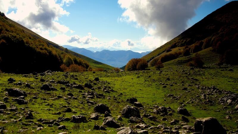 Tutela e narrazione: come l'Abruzzo interno riscopre se stesso attraverso il turismo consapevole