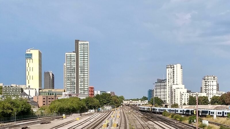 Un tesoro nascosto in soffitta ha dato un nuovo destino a un uomo